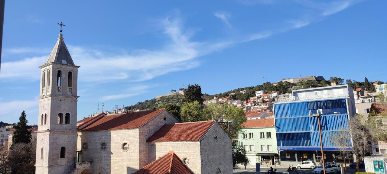 Apartment Tula Šibenik Exterior foto